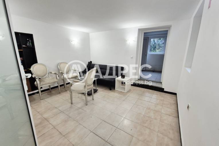 Офис, Варна, Икономически университет, 655291, Снимка 4