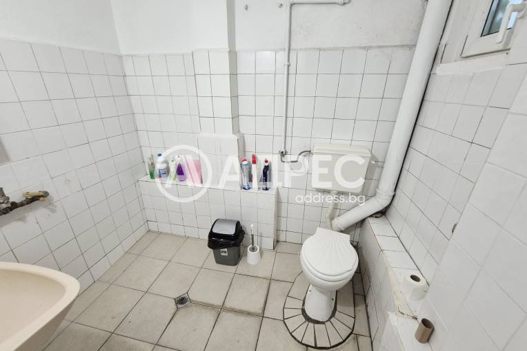 Офис, Варна, Икономически университет, 655291, Снимка 9