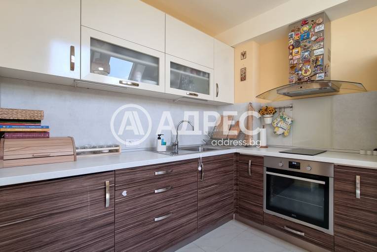 Тристаен апартамент, София, Камбаните, 662291, Снимка 13