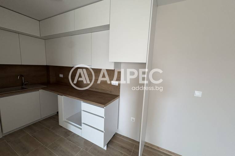 Двустаен апартамент, Пловдив, Остромила, 686291, Снимка 1