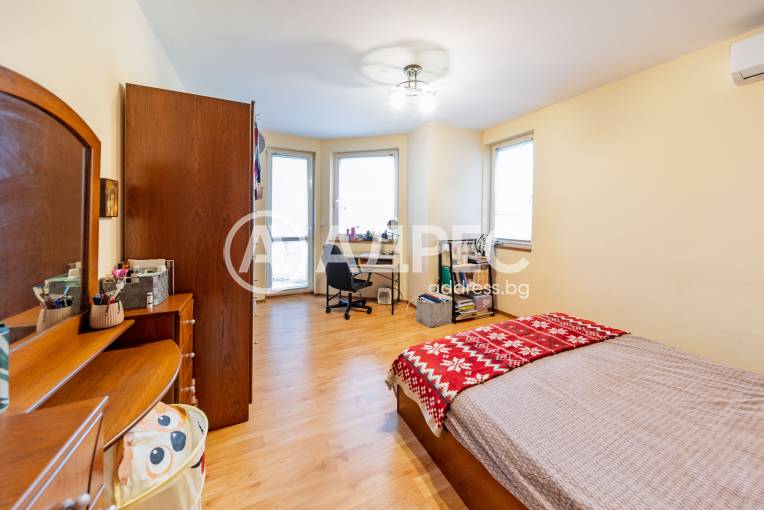 Тристаен апартамент, Плевен, Градска част, 679292, Снимка 6