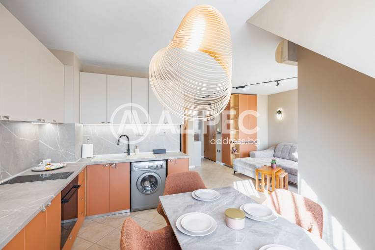 Двустаен апартамент, Варна, Икономически университет, 680292, Снимка 2