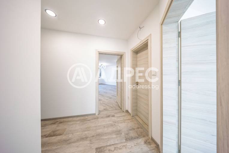Тристаен апартамент, Плевен, Идеален център, 683294, Снимка 8