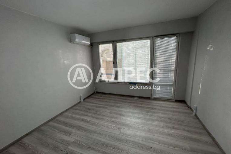 Едностаен апартамент, Ямбол, Диана, 685294, Снимка 8