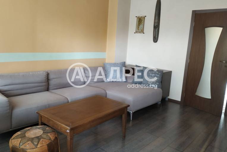 Тристаен апартамент, Пловдив, Кючук Париж, 703294, Снимка 1