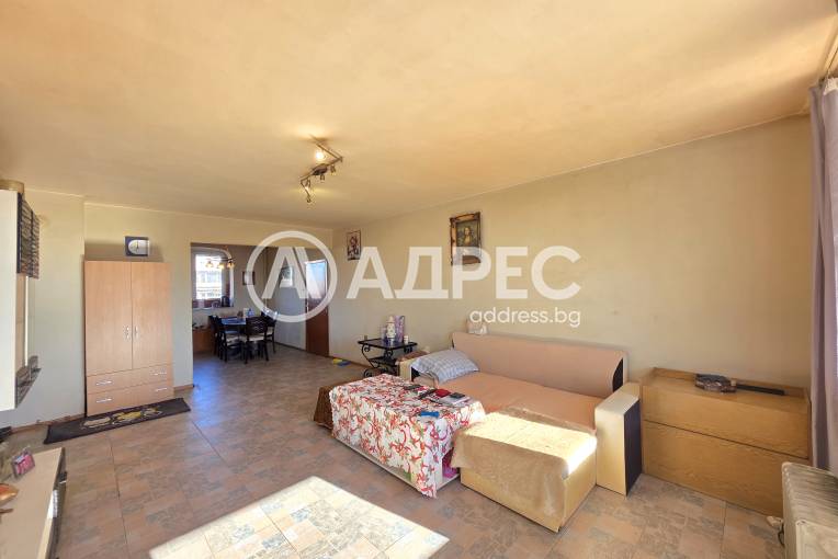 Многостаен апартамент, София, Гео Милев, 680295, Снимка 1