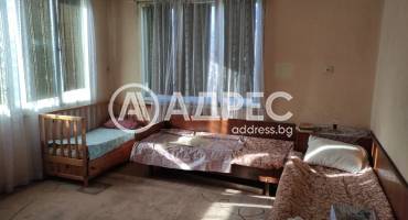 Къща/Вила, Юнаците, 681296, Снимка 11