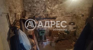 Къща/Вила, Юнаците, 681296, Снимка 8