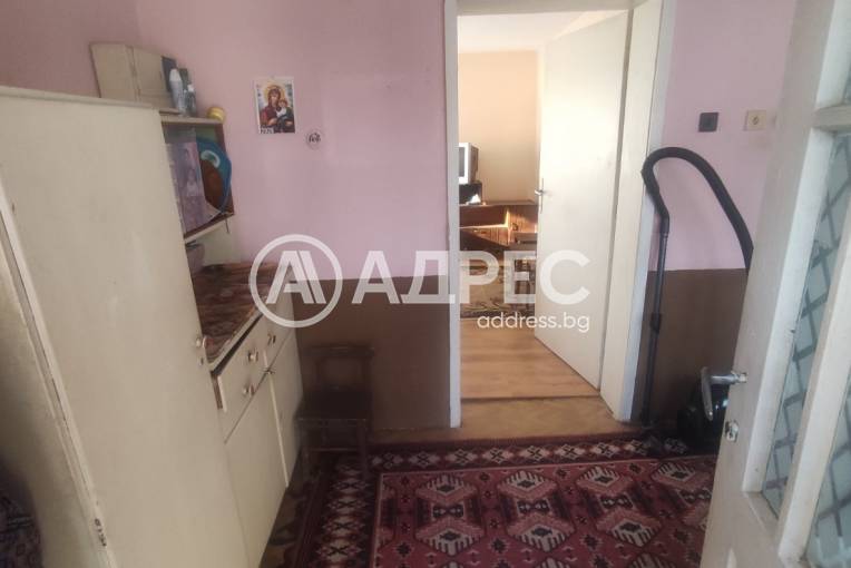 Къща/Вила, Юнаците, 681296, Снимка 5