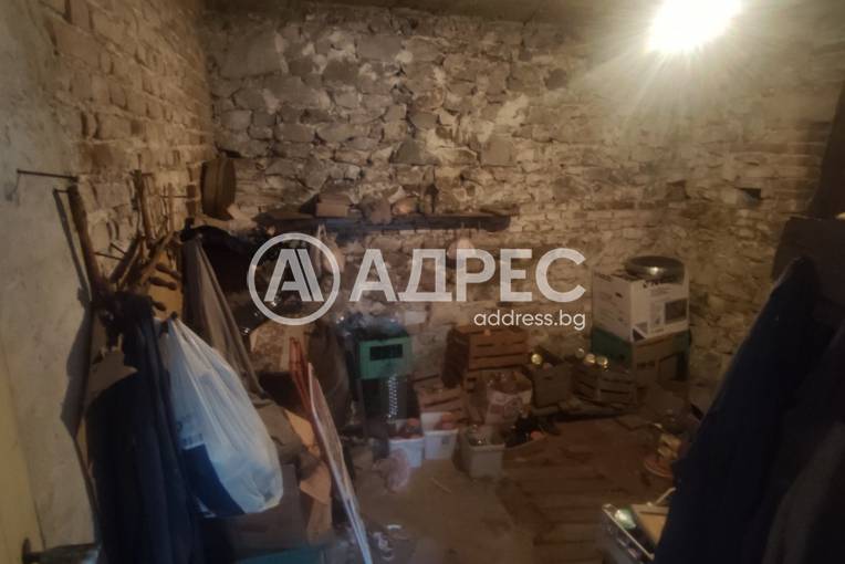 Къща/Вила, Юнаците, 681296, Снимка 8