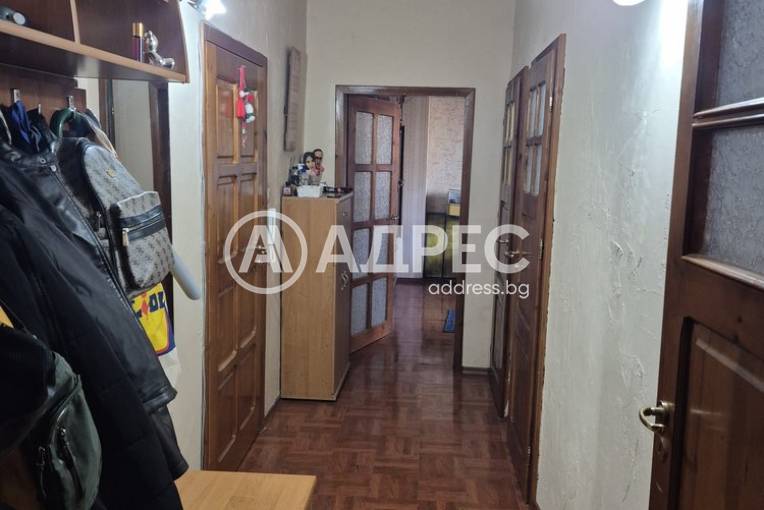 Тристаен апартамент, Варна, Младост 2, 699296, Снимка 13