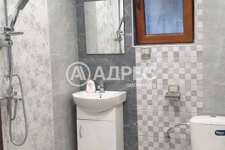 Етаж от къща, Ямбол, 647299, Снимка 15