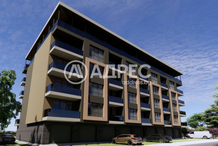 Тристаен апартамент, Ловеч, Център, 675300, Снимка 1