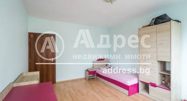 Тристаен апартамент, Варна, Окръжна болница, 600301, Снимка 13