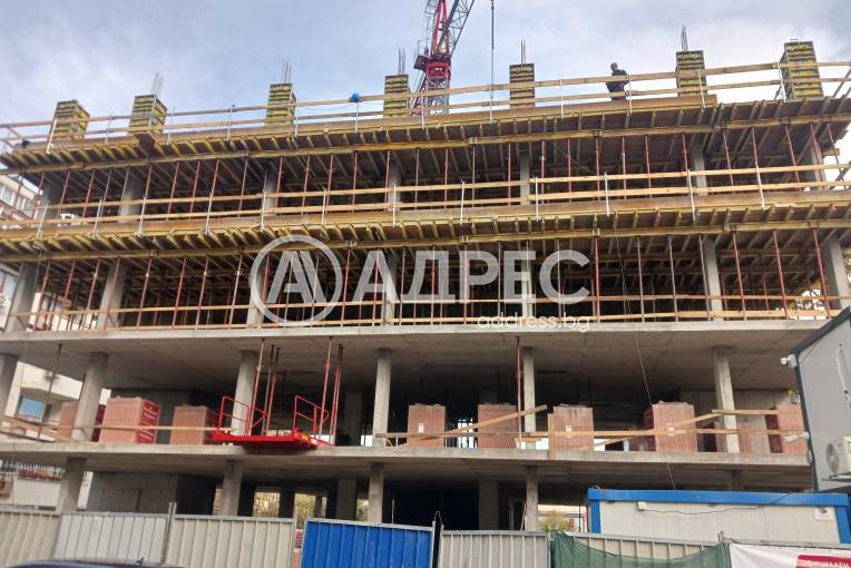 Тристаен апартамент, София, Витоша, 677302, Снимка 4