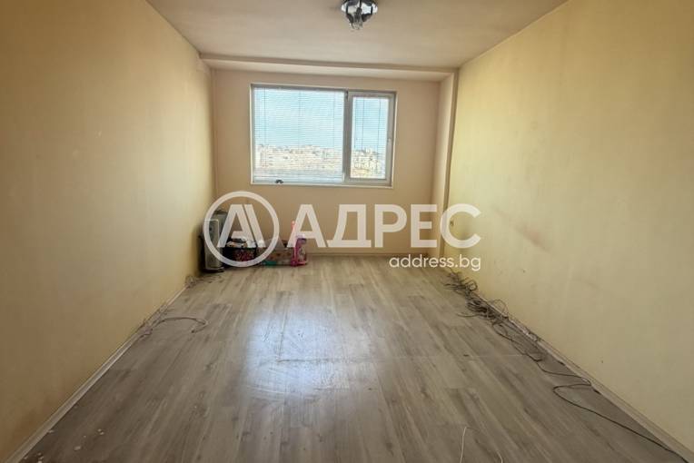 Тристаен апартамент, Плевен, Идеален център, 686302, Снимка 2