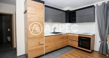 Тристаен апартамент, София, Център, 550303, Снимка 1