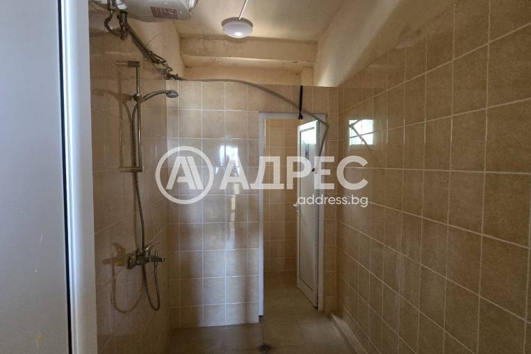 Офис Сграда/Търговски център, Шумен, Кв. Добруджански, 665303, Снимка 9