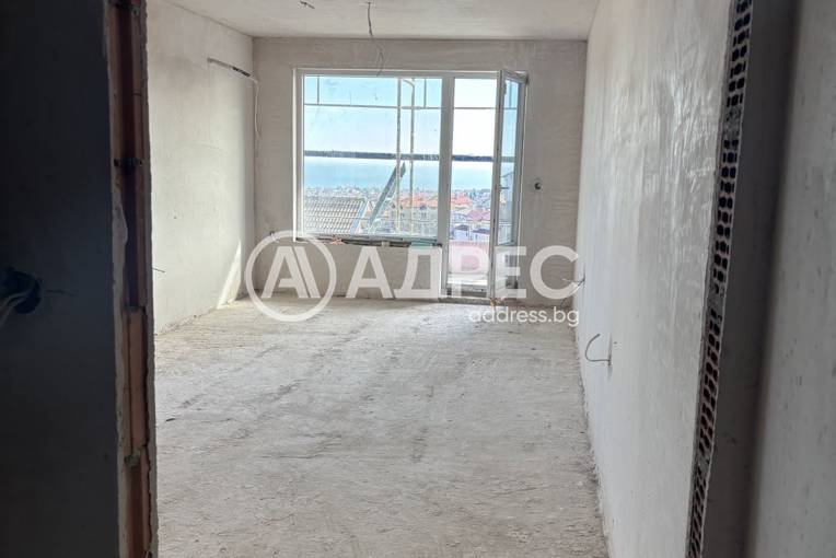 Двустаен апартамент, Варна, Виница, 667303, Снимка 1