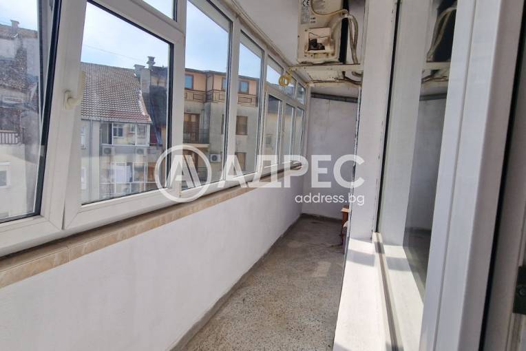 Тристаен апартамент, Варна, Окръжна болница, 689305, Снимка 18