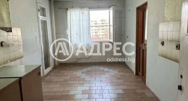 Тристаен апартамент, София, Люлин 3, 647306, Снимка 1