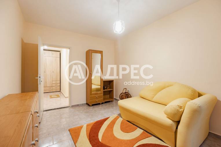 Тристаен апартамент, Варна, Централна поща, 683307, Снимка 15