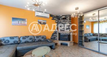 Двустаен апартамент, Варна, Генералите, 680308, Снимка 2