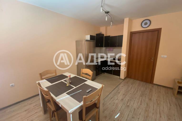 Двустаен апартамент, Плевен, Идеален център, 698308, Снимка 1