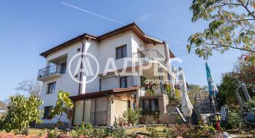 Къща/Вила, Варна, м-ст Боровец - север, 673309