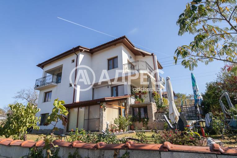 Къща/Вила, Варна, м-ст Боровец - север, 673309, Снимка 1