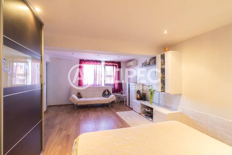 Къща/Вила, Варна, м-ст Боровец - север, 673309, Снимка 11