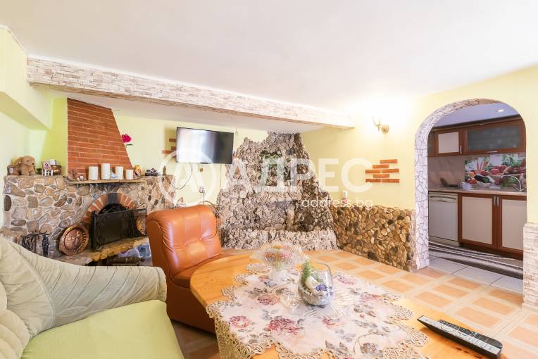 Къща/Вила, Варна, м-ст Боровец - север, 673309, Снимка 7