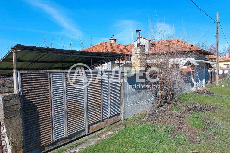 Къща/Вила, Ловско, 687309, Снимка 2