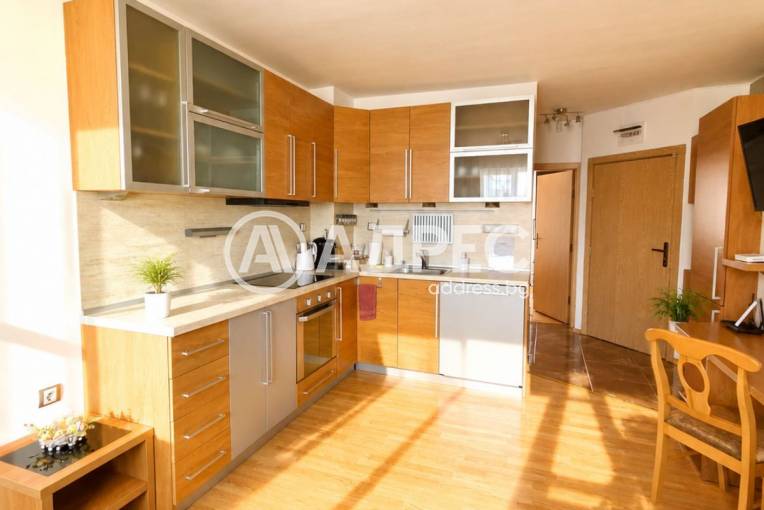 Двустаен апартамент, Варна, Център, 703309, Снимка 1