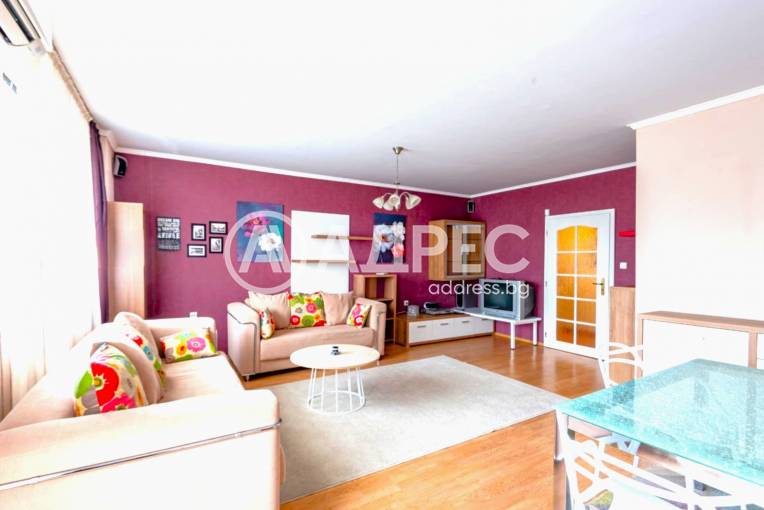 Тристаен апартамент, София, Младост 4, 680310, Снимка 1