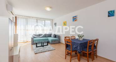 Двустаен апартамент, Варна, к.к. Св.Св. Константин и Елена, 691310, Снимка 1