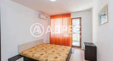 Двустаен апартамент, Варна, к.к. Св.Св. Константин и Елена, 691310, Снимка 3