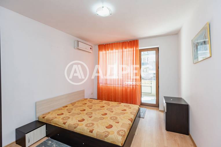 Двустаен апартамент, Варна, к.к. Св.Св. Константин и Елена, 691310, Снимка 3