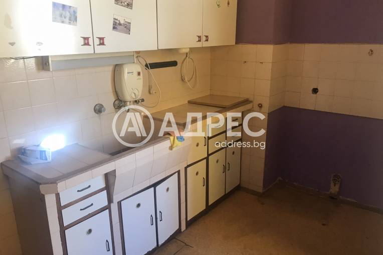 Двустаен апартамент, Ямбол, Георги Бенковски, 694311, Снимка 1