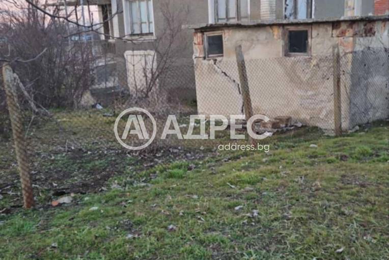 Къща/Вила, Гълъбинци, 673313, Снимка 2