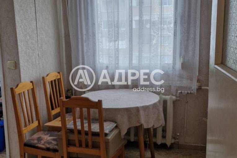 Двустаен апартамент, Плевен, Дружба 3, 681314, Снимка 1