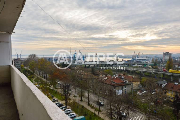 Двустаен апартамент, Бургас, Възраждане, 678317, Снимка 1