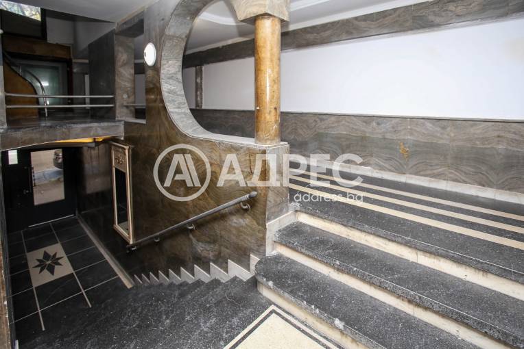Тристаен апартамент, София, Център, 692318, Снимка 1