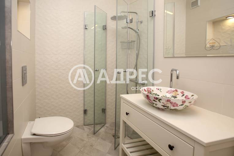 Тристаен апартамент, София, Център, 696318, Снимка 7