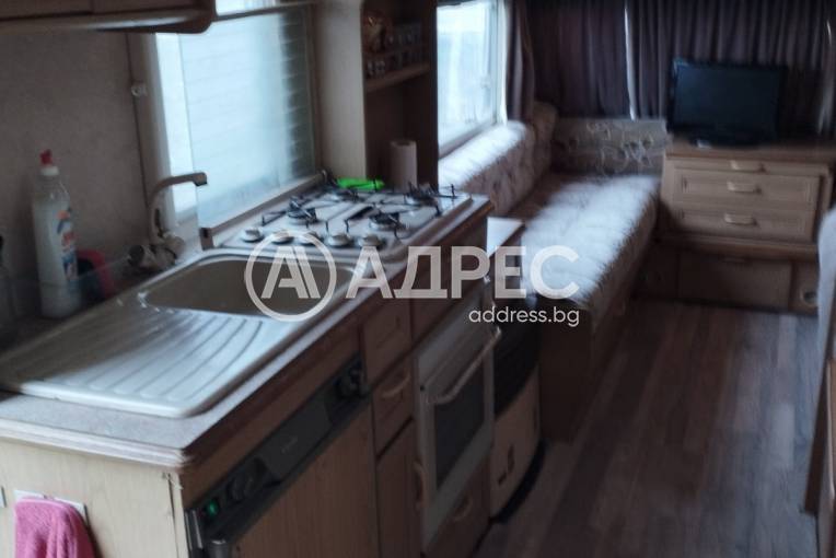 Парцел/Терен, Църква, 688319, Снимка 4