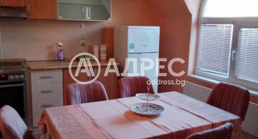 Тристаен апартамент, Добрич, Градски парк Свети Георги, 540321, Снимка 1