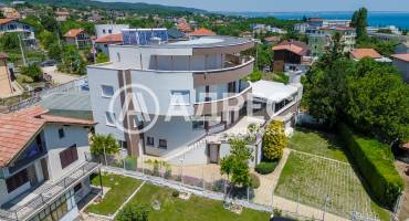 Къща/Вила, Варна, м-ст Ален Мак, 654322, Снимка 1