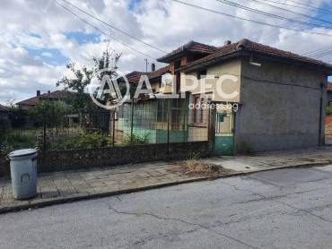 Къща/Вила, Павликени, 672322, Снимка 1