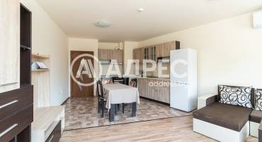 Двустаен апартамент, Варна, Възраждане 4, 675322