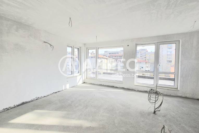 Тристаен апартамент, Пловдив, Център, 678322, Снимка 1